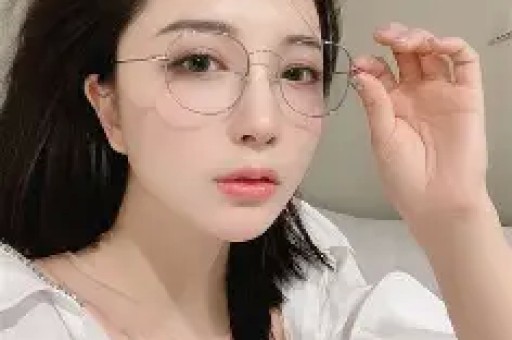 和臭鞋垫同炉烘烤的网红锅巴被罚了