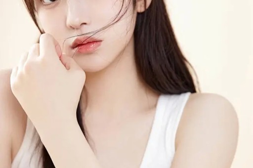 演唱会偷情被6万人抓奸全美网友在线吃瓜俩人身份曝光后回应