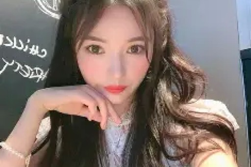 文章随地小便被抓包曾被曝耍大牌！疑去三亚与女明星见面？