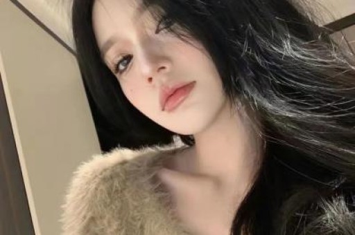 中秋晚会变“预制菜”？明星集体假唱穿帮主持人尬聊太敷衍
